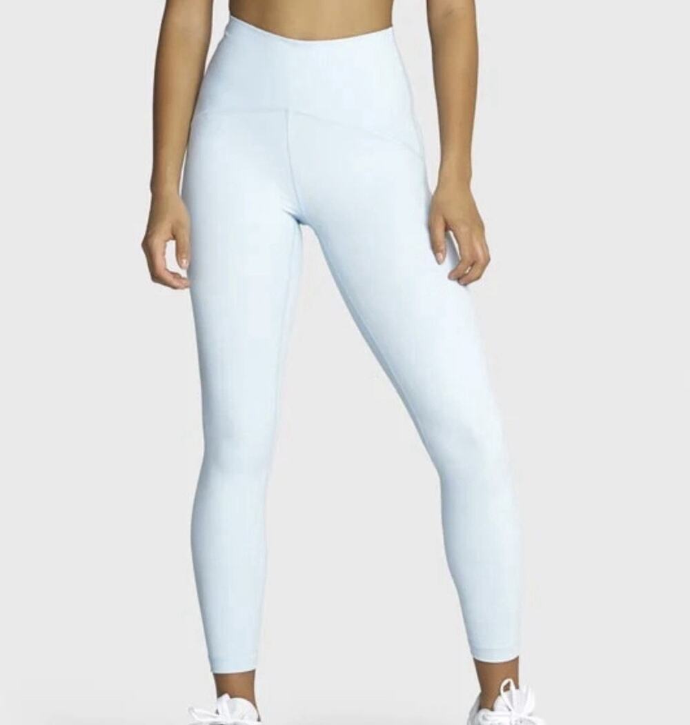 VShred Women's SKY BLUE Medium Essential Legging NWT 80/20 Nylon/ Spandex